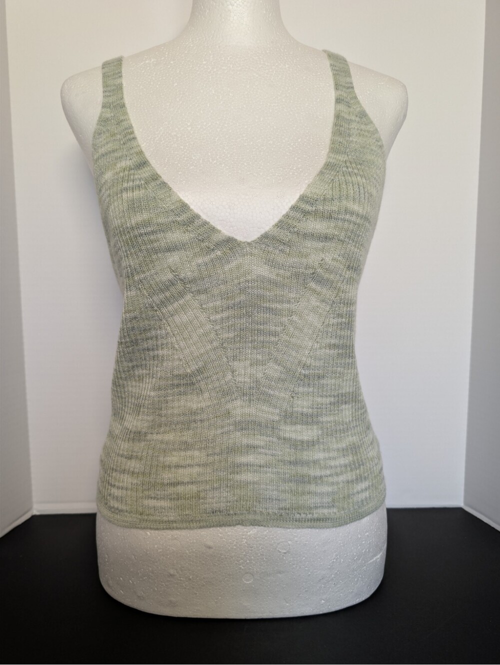 True Craft Women's XL Tunis Teal Knit V-Neck Tank Top